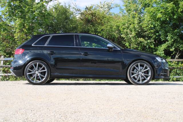 2016 Audi S3 2.0 TFSI Sportback S Tronic quattro Euro 6 (s/s) 5dr