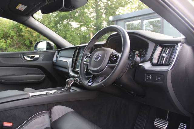 2019 Volvo XC60 2.0 T5 R-Design Auto AWD Euro 6 (s/s) 5dr