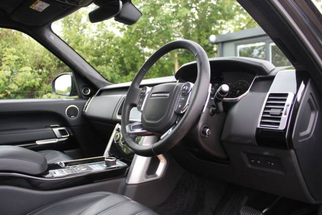2017 Land Rover Range Rover 4.4 SD V8 Autobiography Auto 4WD Euro 6 (s/s) 5dr