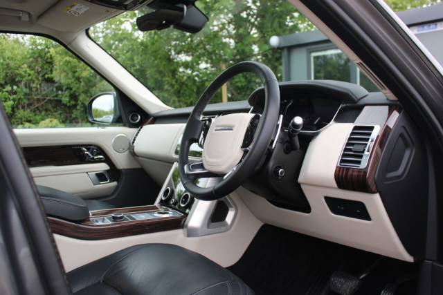 2019 Land Rover Range Rover 3.0 SD V6 Autobiography Auto 4WD Euro 6 (s/s) 5dr