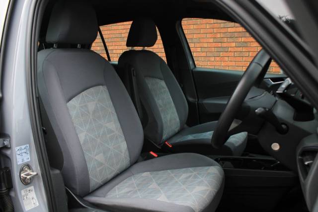 2021 Volkswagen ID.3 0.0 Pro Performance 58kWh Life Auto 5dr