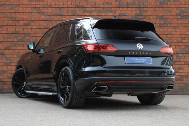 2020 Volkswagen Touareg 3.0 V6 TDI 4Motion Black Edition 5dr Tip Auto