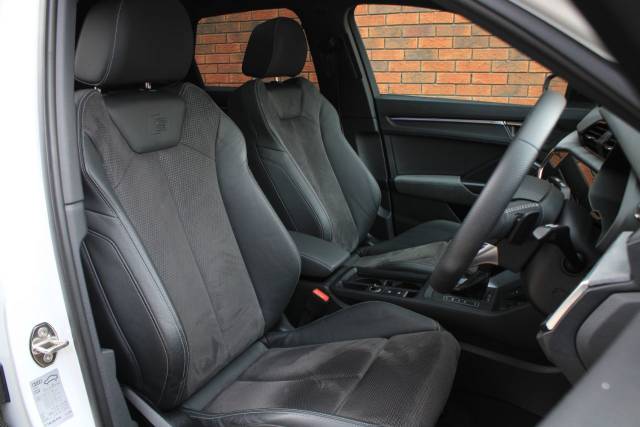 2019 Audi Q3 1.5 TFSI CoD 35 Vorsprung S Tronic Euro 6 (s/s) 5dr