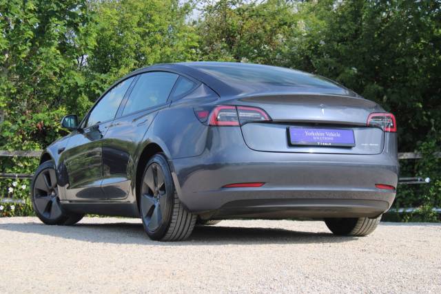2020 Tesla Model 3 0.0 (Dual Motor) Long Range Auto 4WDE 4dr
