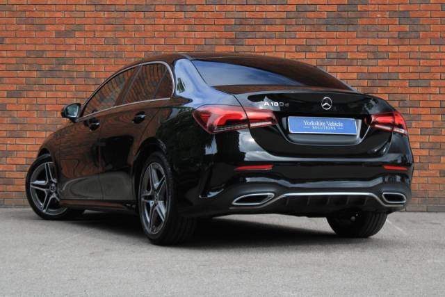 2019 Mercedes-Benz A Class 1.5 A180d AMG Line (Executive) 7G-DCT Euro 6 (s/s) 4dr