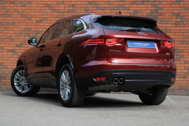 2016 Jaguar F-Pace 2.0 D180 Portfolio Auto AWD Euro 6 (s/s) 5dr