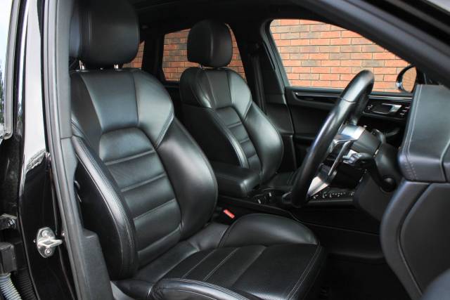 2017 Porsche Macan 3.0 TD V6 S PDK 4WD Euro 6 (s/s) 5dr