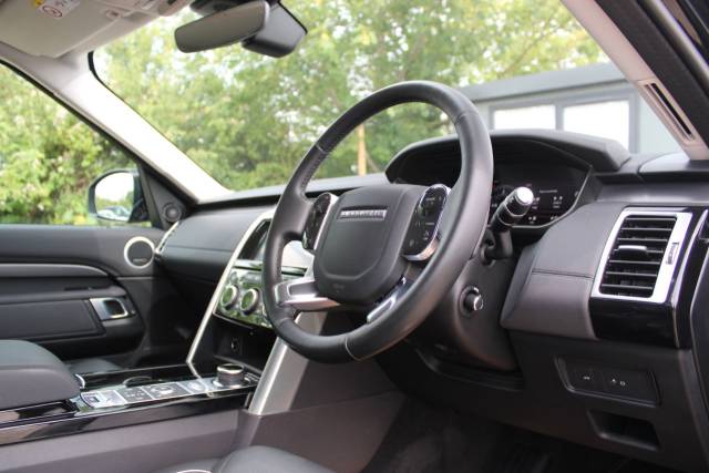 2020 Land Rover Discovery 3.0 SD V6 HSE Auto 4WD Euro 6 (s/s) 5dr