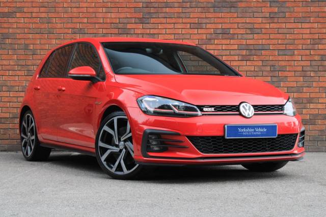 Volkswagen Golf 2.0 TSI GTI Performance DSG Euro 6 (s/s) 5dr Hatchback Petrol Red
