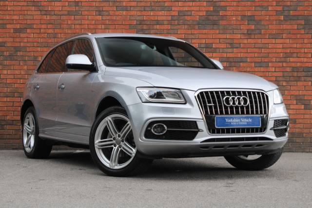Audi Q5 2.0 TDI S line Plus S Tronic quattro Euro 5 (s/s) 5dr Four Wheel Drive Diesel Silver
