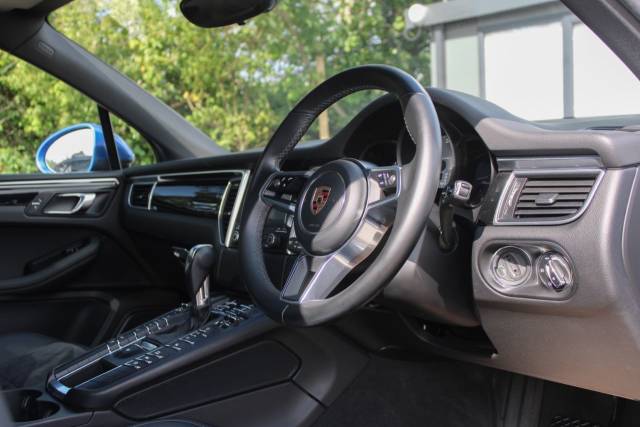 2017 Porsche Macan 3.0 TD V6 S PDK 4WD Euro 6 (s/s) 5dr