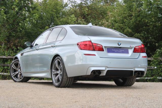 2012 BMW M5 4.4 V8 DCT Euro 5 (s/s) 4dr