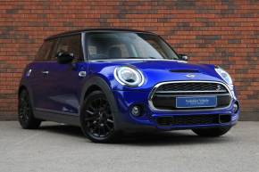 2019 (19) MINI Hatchback at Yorkshire Vehicle Solutions York
