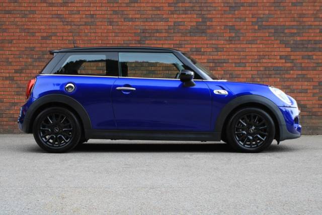 2019 Mini Hatchback 2.0 Cooper S Classic Steptronic Euro 6 (s/s) 3dr