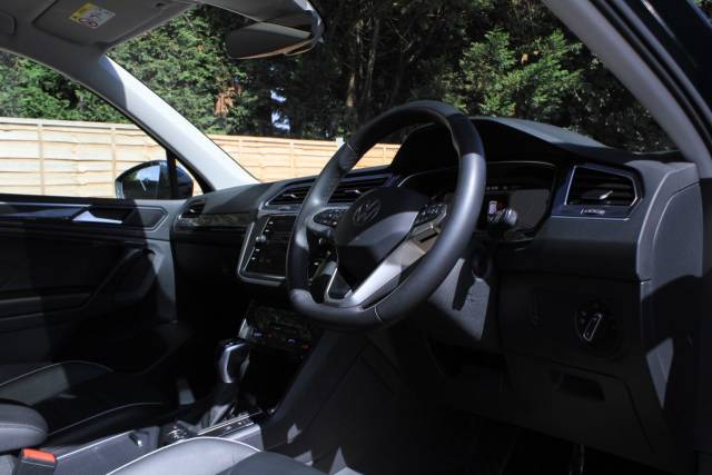 2022 Volkswagen Tiguan 2.0 TSI Elegance DSG 4Motion Euro 6 (s/s) 5dr
