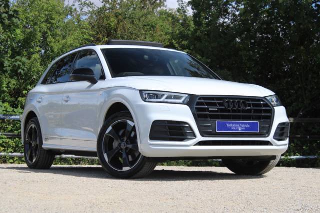 Audi Q5 2.0 TDI 40 Black Edition S Tronic quattro Euro 6 (s/s) 5dr Four Wheel Drive Diesel White