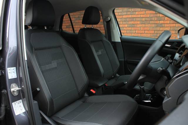 2023 Volkswagen T-cross 1.0 TSI SEL Euro 6 (s/s) 5dr