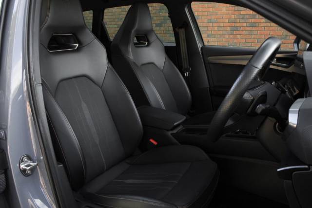 2021 SEAT Cupra Leon 1.4 eHybrid 12.8kWh First Edition DSG Euro 6 (s/s) 5dr