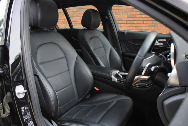 2017 Mercedes-Benz C Class 2.1 C250d AMG Line (Premium) G-Tronic+ Euro 6 (s/s) 5dr