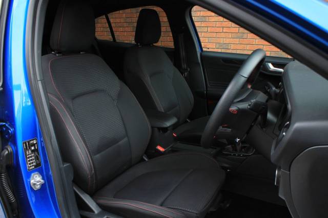2019 Ford Focus 1.0T EcoBoost ST-Line Euro 6 (s/s) 5dr