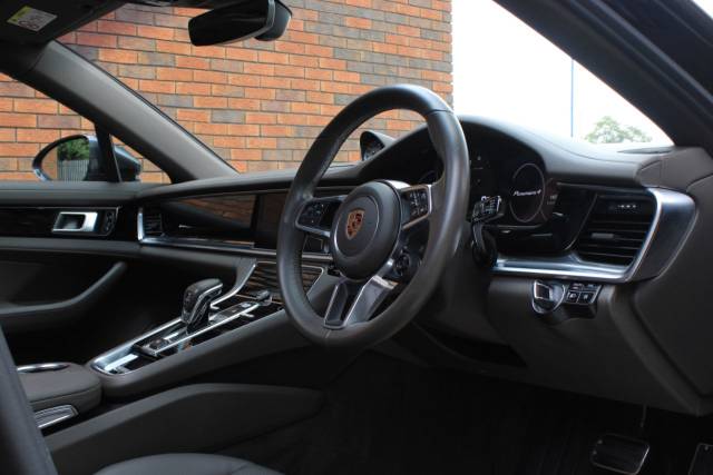2018 Porsche Panamera 2.9 V6 E-Hybrid 14kWh 4 Saloon PDK 4WD Euro 6 (s/s) 5dr