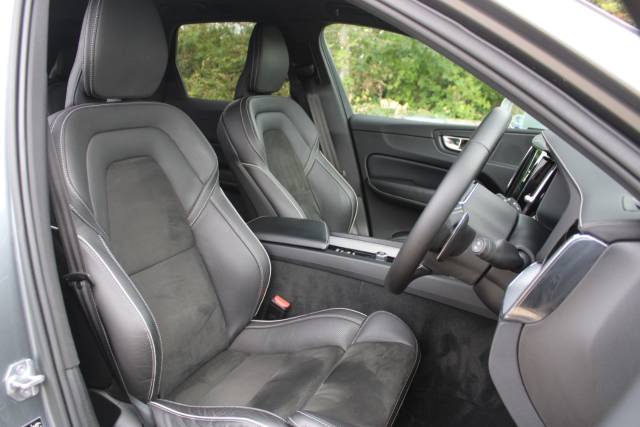 2018 Volvo XC60 2.0 T5 R-Design Pro Auto AWD Euro 6 (s/s) 5dr