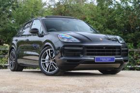 2018 (18) Porsche Cayenne at Yorkshire Vehicle Solutions York
