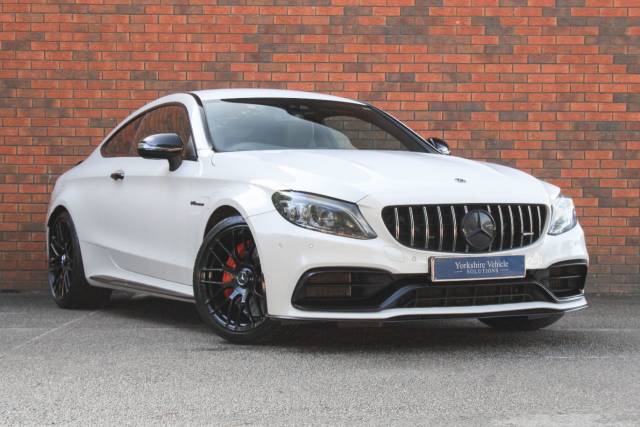 Mercedes-Benz C 63 AMG 4.0 C63 V8 BiTurbo AMG SpdS MCT Euro 6 (s/s) 2dr Coupe Petrol White