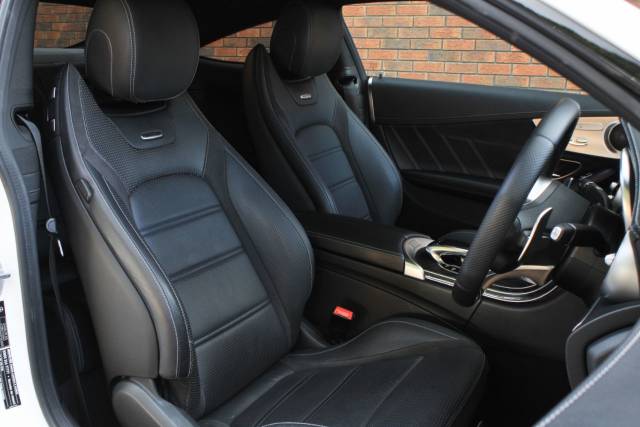 2020 Mercedes-Benz C 63 AMG 4.0 C63 V8 BiTurbo AMG SpdS MCT Euro 6 (s/s) 2dr