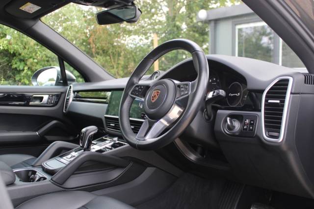 2019 Porsche Cayenne 2.9T V6 S TiptronicS 4WD Euro 6 (s/s) 5dr
