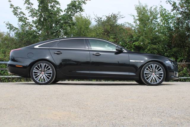 2017 Jaguar Xj 3.0d V6 Autobiography Auto Euro 6 (s/s) 4dr (LWB)