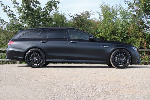 2018 Mercedes-Benz E 63 AMG 4.0 E63 V8 BiTurbo AMG (Premium) SpdS MCT 4MATIC+ Euro 6 (s/s) 5dr