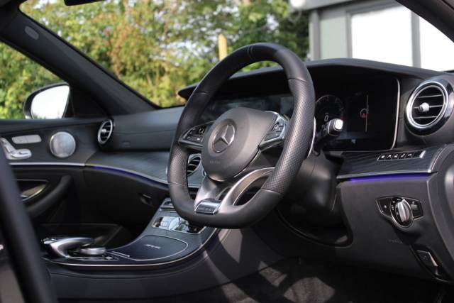 2018 Mercedes-Benz E 63 AMG 4.0 E63 V8 BiTurbo AMG (Premium) SpdS MCT 4MATIC+ Euro 6 (s/s) 5dr
