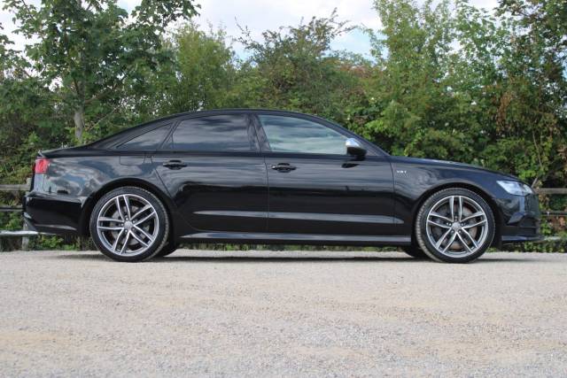 2018 Audi S6 Saloon 4.0 TFSI V8 Black Edition S Tronic quattro Euro 6 (s/s) 4dr