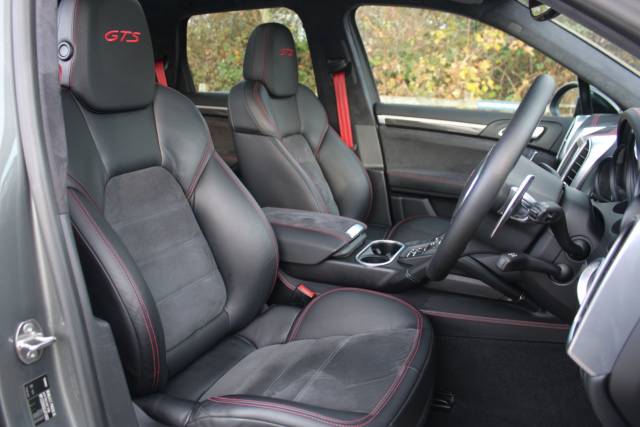 2013 Porsche Cayenne 4.8 GTS TiptronicS 4WD Euro 5 (s/s) 5dr