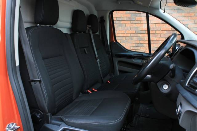 2021 Ford Transit Custom 2.0 300 EcoBlue Limited L1 H1 Euro 6 (s/s) 5dr
