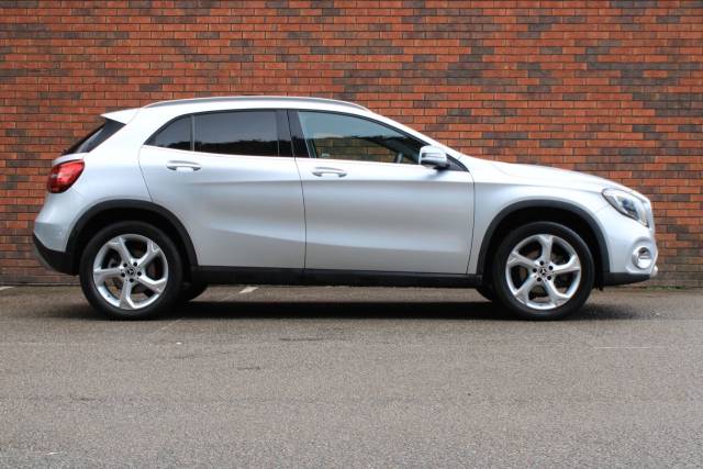 2019 Mercedes-Benz GLA 1.6 GLA200 Sport (Premium Plus) 7G-DCT Euro 6 (s/s) 5dr