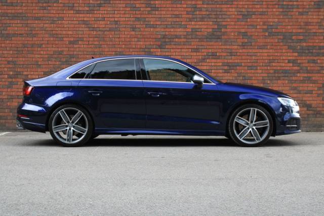 2017 Audi S3 2.0 TFSI S Tronic quattro Euro 6 (s/s) 4dr