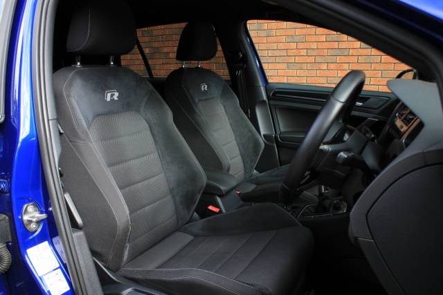 2017 Volkswagen Golf 2.0 TSI BlueMotion Tech R 4Motion Euro 6 (s/s) 5dr
