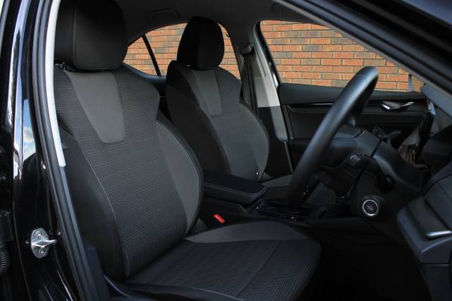 2022 Skoda Octavia 1.5 TSI ACT SE Technology Euro 6 (s/s) 5dr