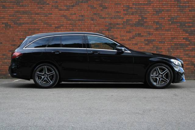 2019 Mercedes-Benz C Class 2.0 C300 AMG Line (Premium) G-Tronic+ Euro 6 (s/s) 5dr