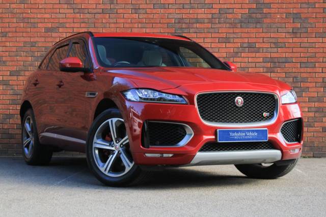 Jaguar F-Pace 3.0 D300 V6 S Auto AWD Euro 6 (s/s) 5dr Four Wheel Drive Diesel Red