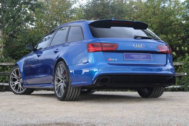 2017 Audi RS6 Avant 4.0 TFSI V8 Performance Tiptronic quattro Euro 6 (s/s) 5dr