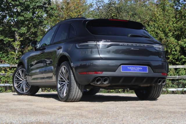 2018 Porsche Macan 2.0T PDK 4WD Euro 6 (s/s) 5dr