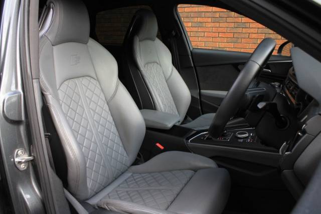 2018 Audi S4 3.0 TFSI V6 Tiptronic quattro Euro 6 (s/s) 4dr