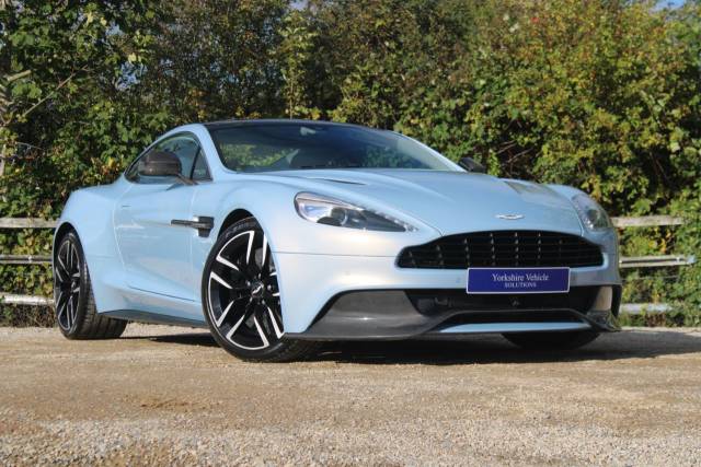 Aston Martin Vanquish 6.0 V12 T-TronIII Euro 6 2dr Coupe Petrol Blue