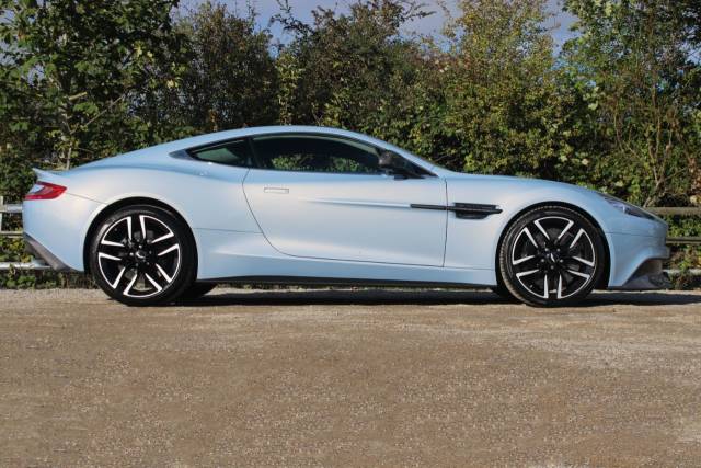 2015 Aston Martin Vanquish 6.0 V12 T-TronIII Euro 6 2dr