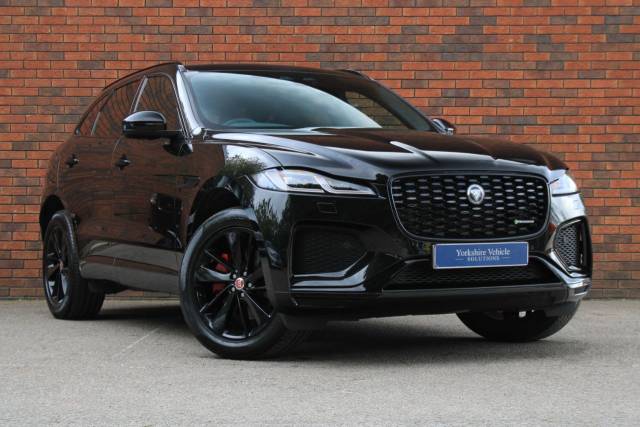 Jaguar F-Pace 2.0 D200 MHEV R-Dynamic Black Auto AWD Euro 6 (s/s) 5dr Estate Diesel Black