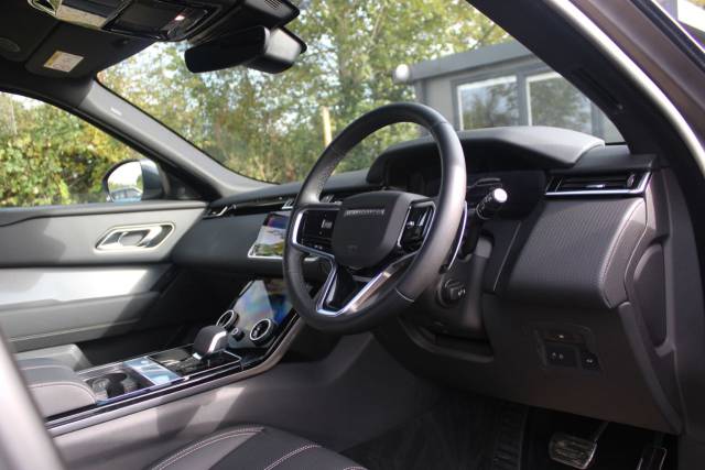 2023 Land Rover Range Rover Velar 2.0 P400e 17.1kWh R-Dynamic SE Auto 4WD Euro 6 (s/s) 5dr