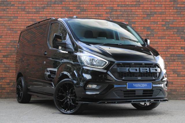 Ford Transit Custom 2.0 300 EcoBlue Limited L1 H1 Euro 6 (s/s) 5dr Van Diesel Black